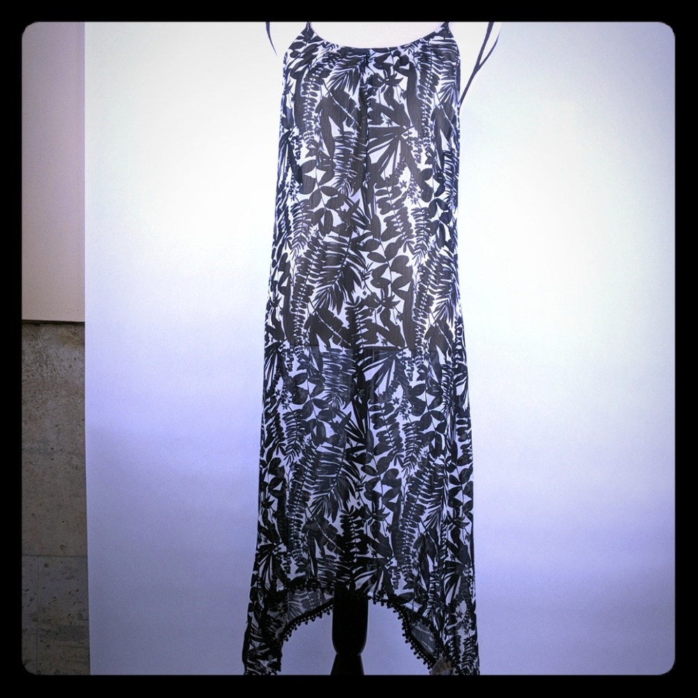 Old Navy bathing suit cover up floral medium